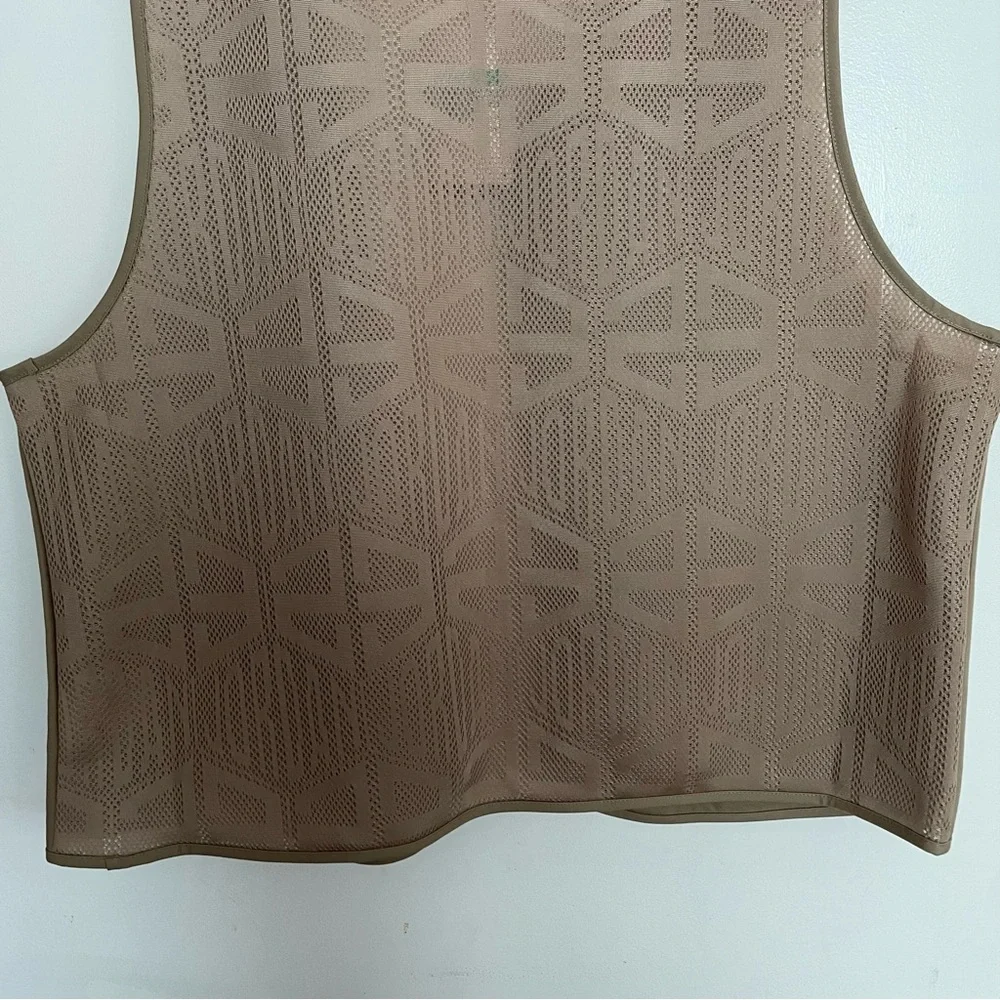 Jordan Men's Essential Vest Desert Camo Size XL